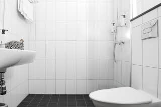 Copyright: Jimmy Eriksson Scandic Segevang, bathroom